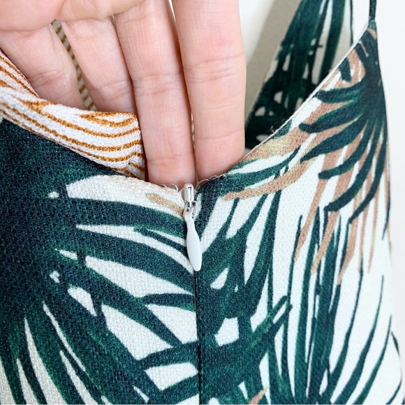 PatBO Palm Jumpsuit (Sz 2) Asymmetric Ruffle Wide Leg Crop Green & White - Picture 11 of 16